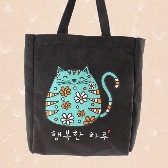 Korean KPOP Tote Bag Cartoon Cat Women Bag with a Shiba Inu Keychain - Picture 6 of 7